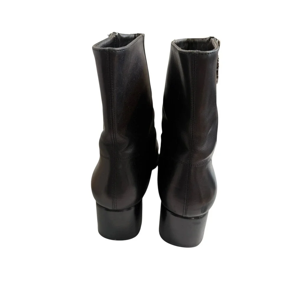 Salvatore Ferragamo Black Leather Gancini Ankle Boots Square Toe Block Heel 9.5